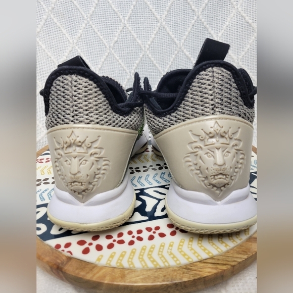 Nike LeBron Witness IV Basketball Shoes‎ String Bla - Picture 5 of 16
